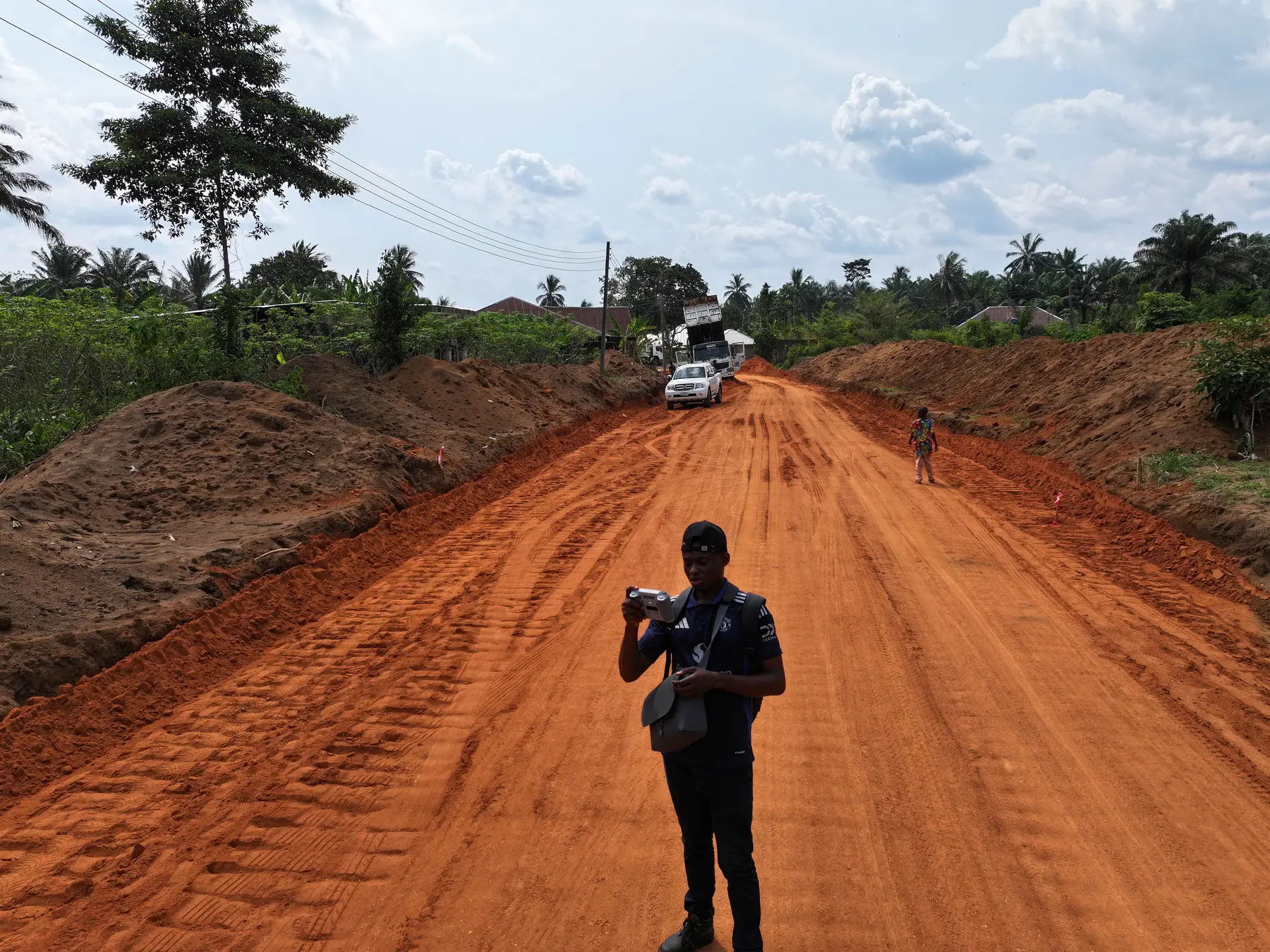 Earthworks stage of a road corridor before base preparation